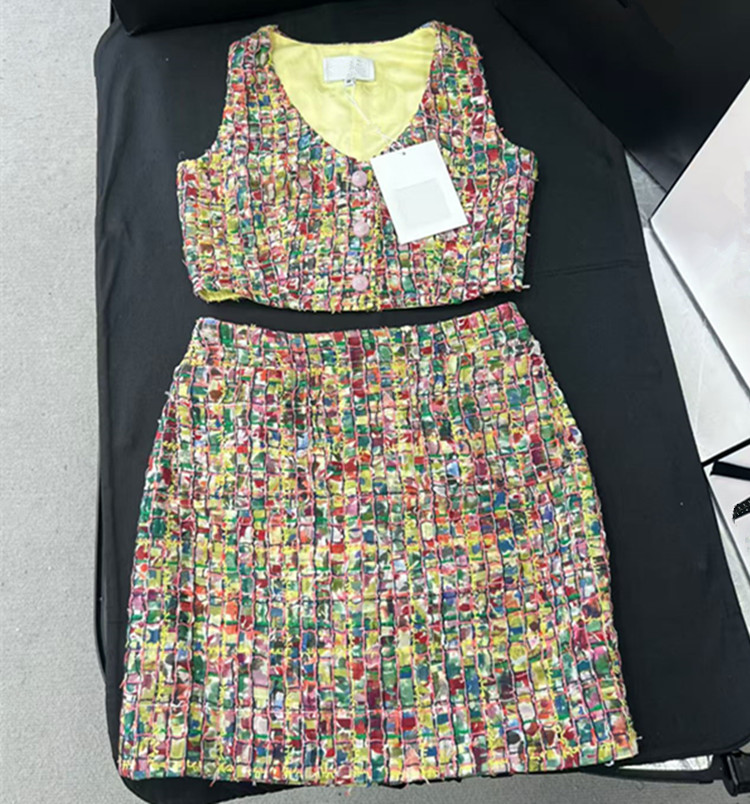 Conjunto de Saia e Top de Tric - Summer Clothing In Winter avaliação e preço